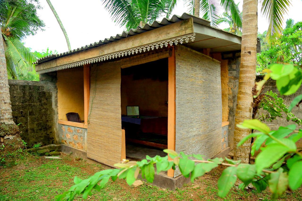 Kurulu Garden - Gecko Villa Balapitiya Exterior foto